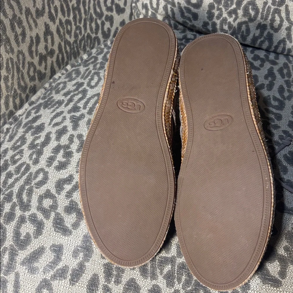 NWOB UGG Reid moccasin bootie in slate brown suede casual boho lace zip bootie 7